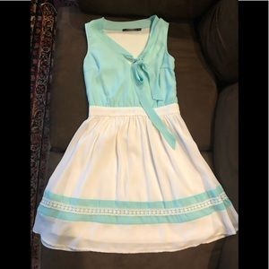 Cute vintage ModCloth mint green sun dress